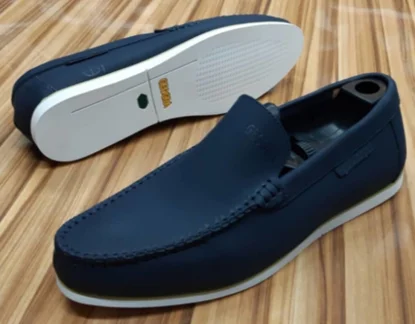 CHAUSSURE BASSE MOCASSIN T