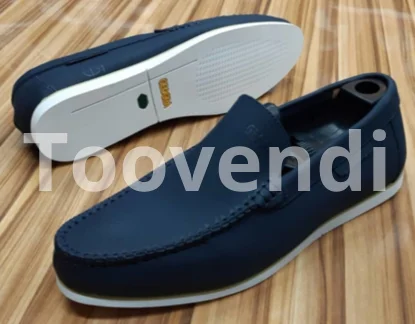 CHAUSSURE BASSE MOCASSIN T