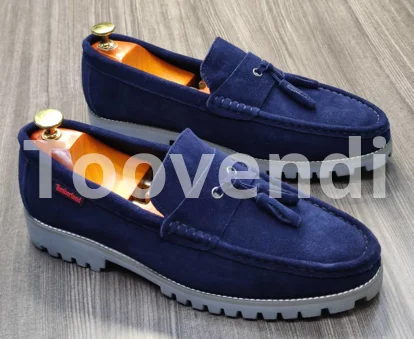 Chaussure sebago avec semelle en daim deux pompons , qualité irréprochable, timberland produit générique