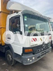 Mercedes-benz camion ateco 815 2005